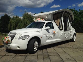 Лимузин карета.
