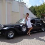 Девушка на фоне Экскалибур Фантом